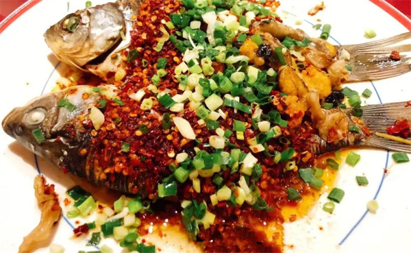 廖哥土鲫鱼下饭菜加盟加盟费用