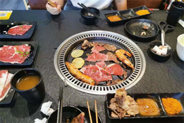 贺野自助炭火烤肉加盟加盟费用