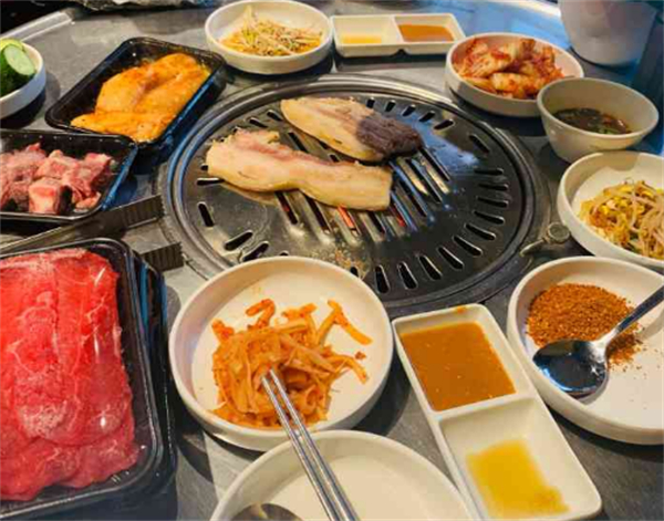 韩友烤牛肉店加盟加盟费用