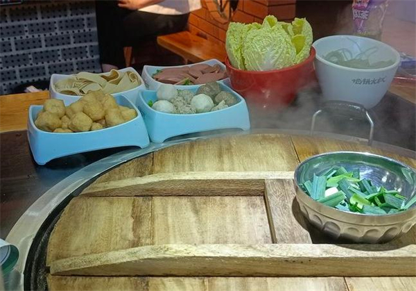 地锅大叔地锅鸡加盟加盟费用
