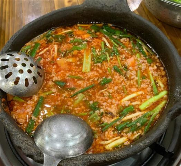 黔友友夺夺粉酸汤火锅加盟加盟费用