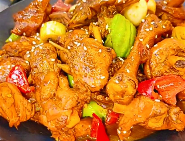 居宴沂蒙山铁锅炒鸡加盟加盟费用