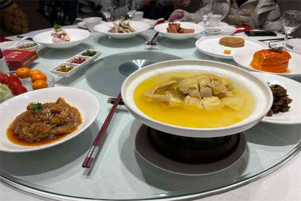 沪碟大酒店加盟加盟费用