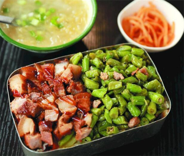 东北精炒老饭盒加盟加盟费用