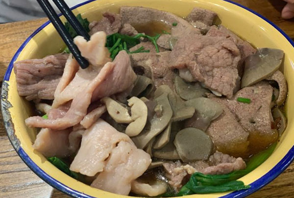 李展展生烫牛肉面加盟加盟费用