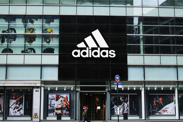 阿迪正品折扣店加盟加盟费用