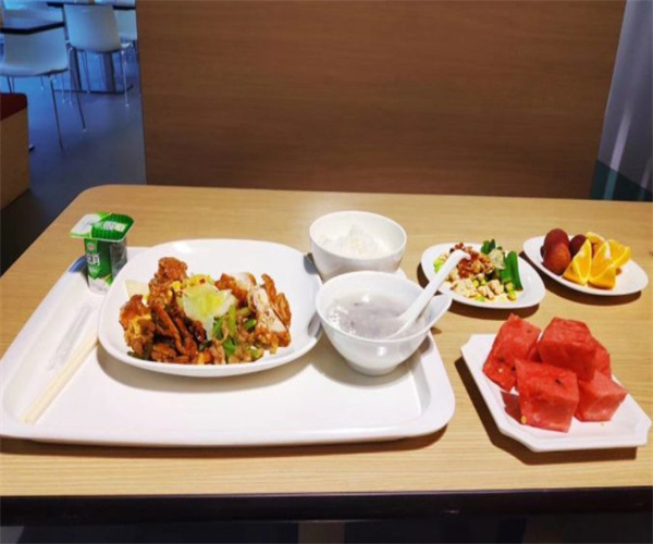 李不胖肉蟹煲加盟加盟费用