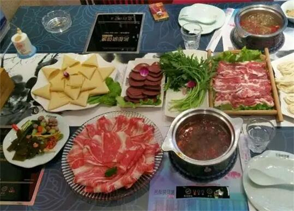 延吉火锅加盟加盟费用