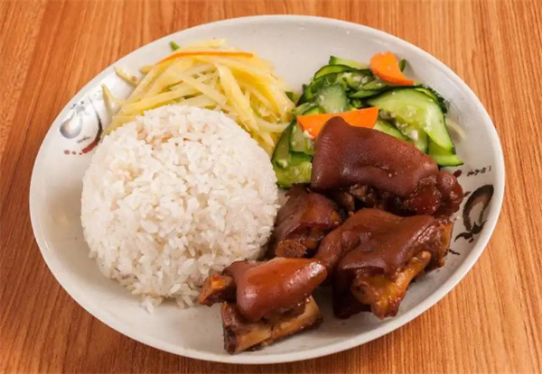 广东猪脚饭加盟加盟费用