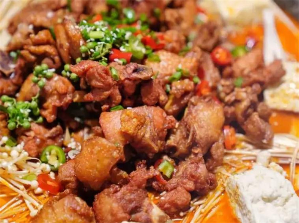 白总管藤椒豆花鸡加盟加盟费用