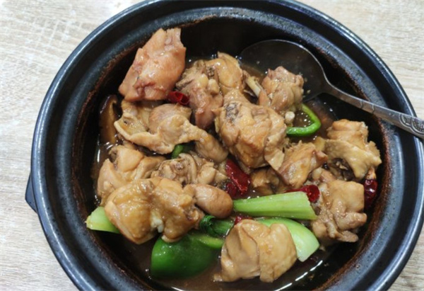 速味居黄焖鸡加盟加盟费用