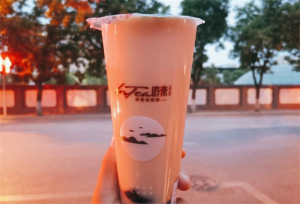 吟茶奶茶加盟加盟费用