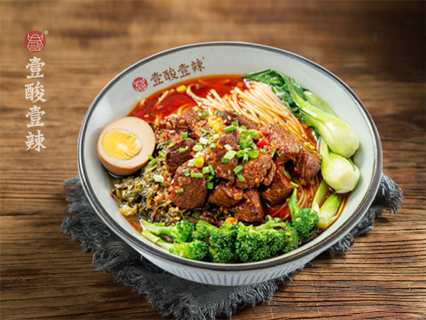 壹酸壹辣牛肉粉加盟加盟费用