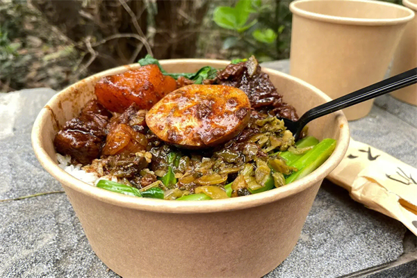 陈栗记牛腩饭加盟加盟费用