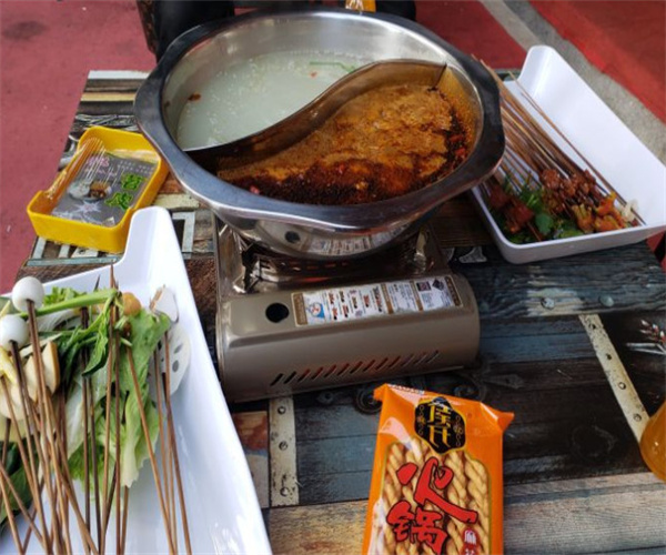 辣一世红旗串串加盟加盟费用