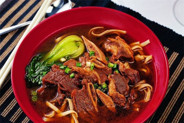 一头牛牛肉板面加盟加盟费用