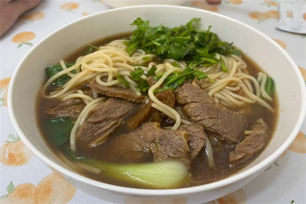 一头牛牛肉板面加盟加盟费用