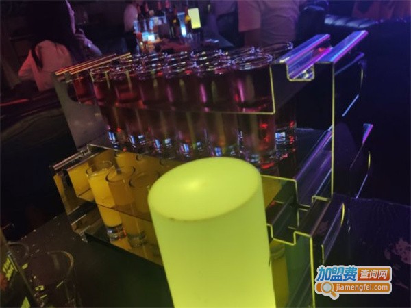 响音乐酒吧加盟加盟费用