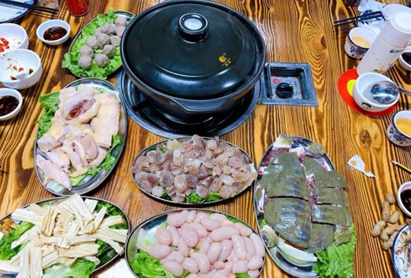 鼎记甲鱼鸡子牛鞭煲加盟加盟费用