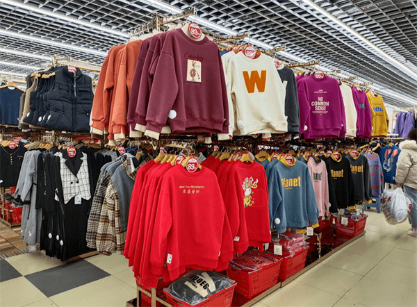 万客来服装超市加盟加盟费用