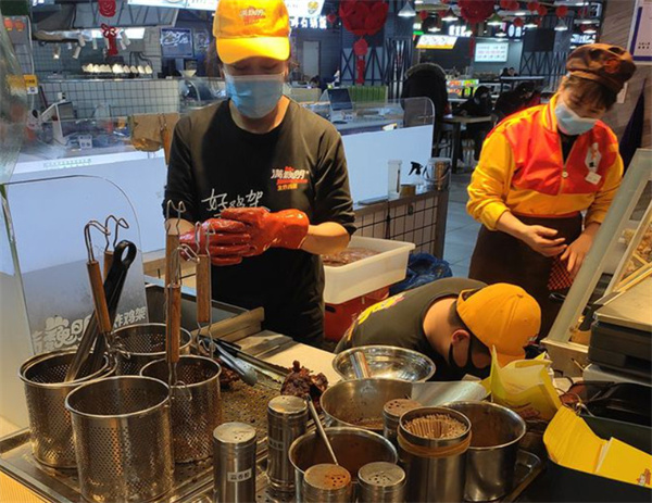 满巍明生炸鸡架加盟加盟费用