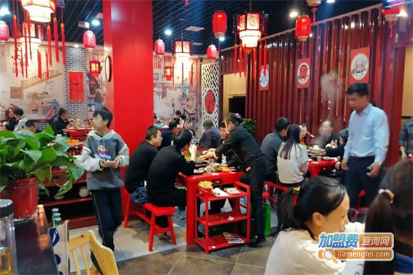 聚龙门火锅加盟费用