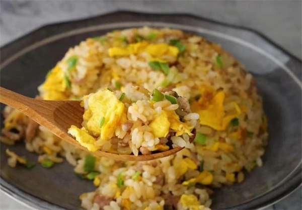 萌叔的炒饭加盟加盟费用