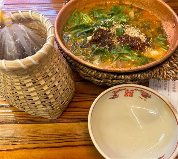 赵阗阗生烫牛肉米线加盟加盟费用
