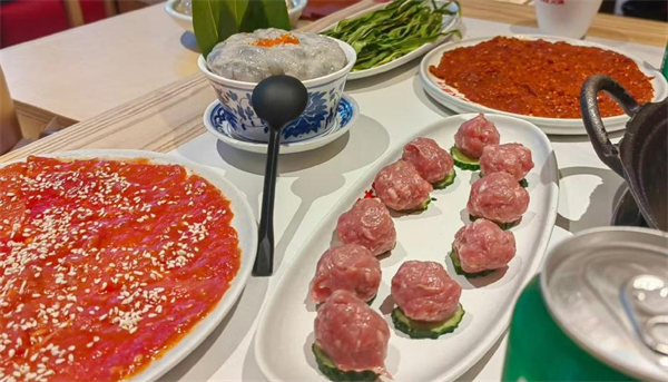 麻辣猪蹄火锅加盟加盟费用