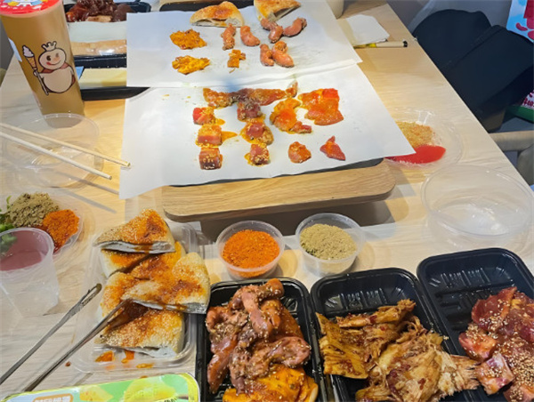 臻炙烤肉加盟加盟费用