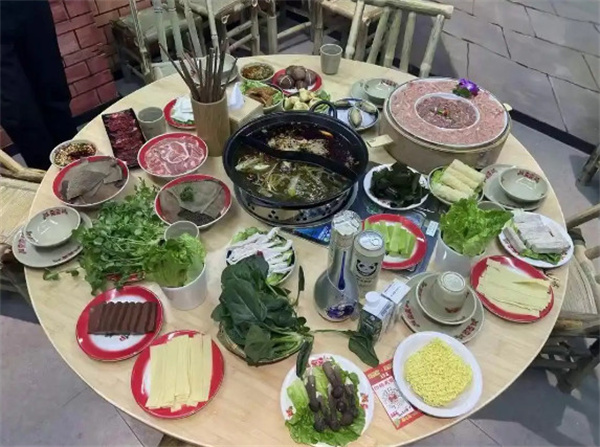 雷椒椒火锅加盟加盟费用