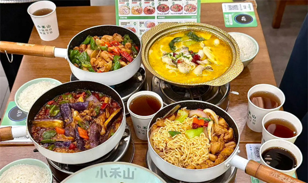 小禾山炒鸡米饭加盟加盟费用