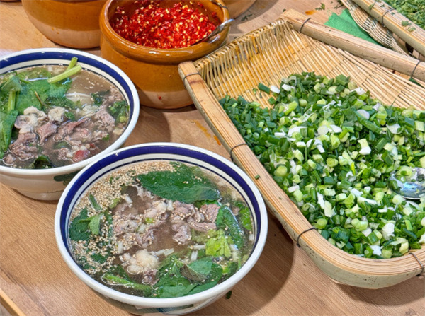 生烫牛肉米线加盟加盟费用
