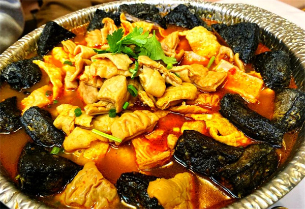 螺蛳粉肥肠臭豆腐火锅加盟加盟费用