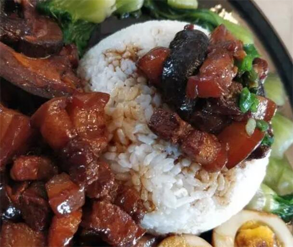 卤肉君卤肉饭加盟费