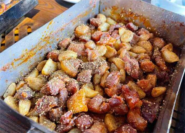 老青岛戳子肉加盟费