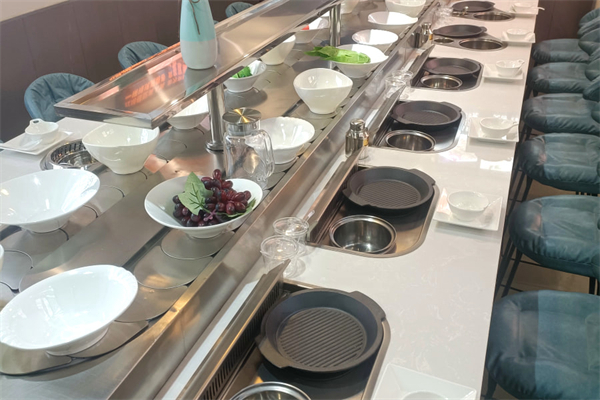 醉巴厨旋转小火锅加盟费