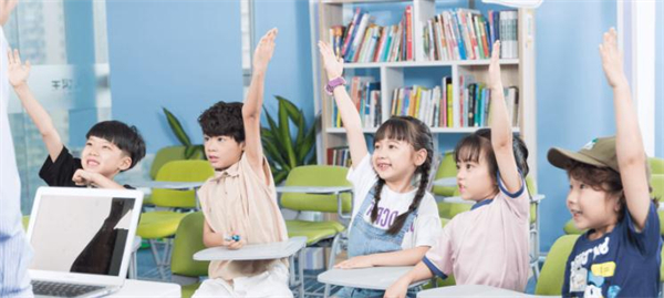 小码王少儿编程加盟费