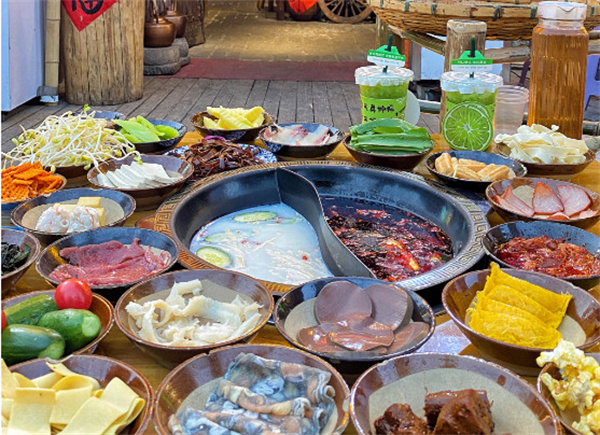 烂摊摊火锅加盟费