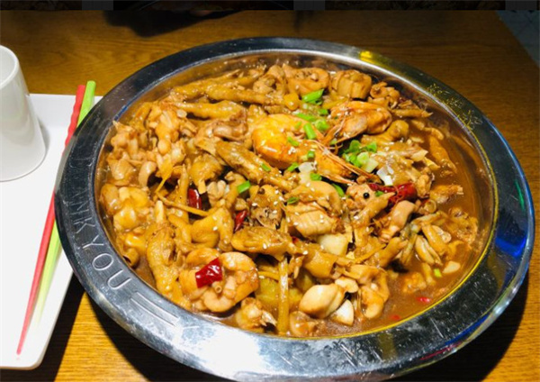 谢蟹浓肉蟹煲加盟费