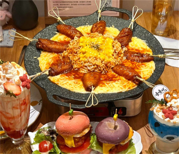 噜噜吖小食院加盟费