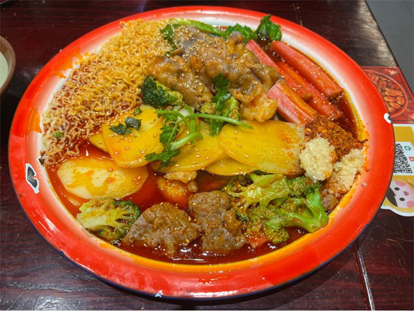 李炮称盘麻辣烫加盟费