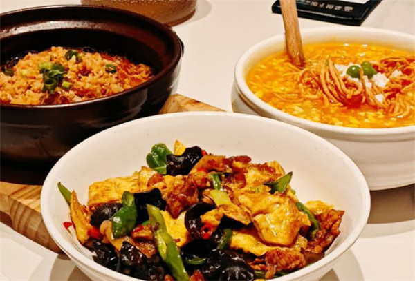 品菜很下饭加盟费