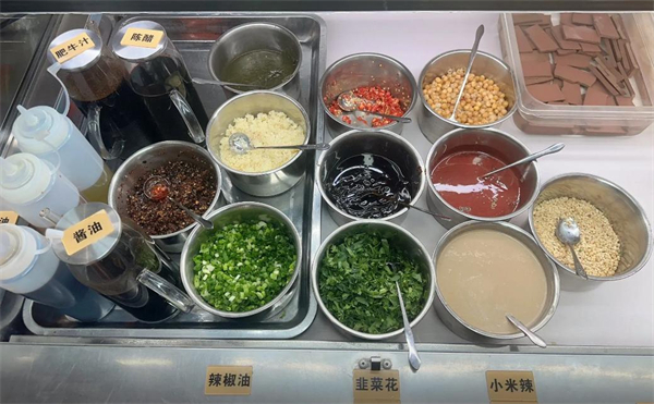 椒椒铜炉火锅鸡加盟费