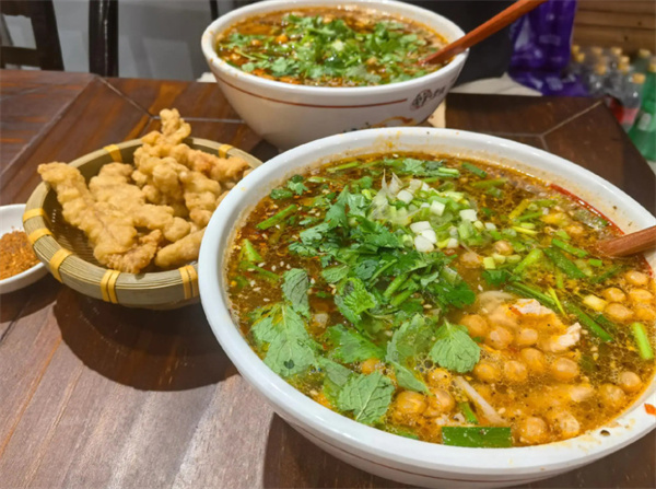 鲜港记米线加盟费