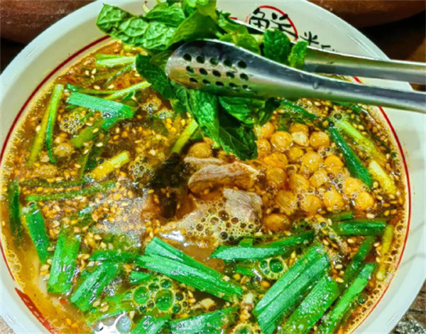 鲜港记米线加盟费