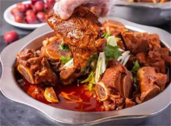 红哞自助骨头加盟费