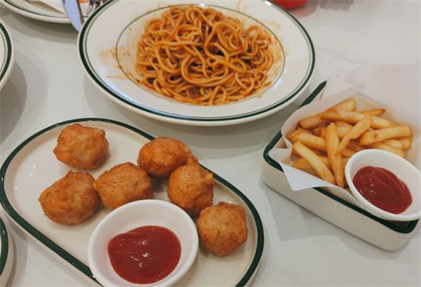 摩欧客意式餐厅加盟费