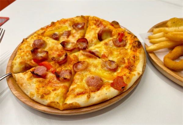 摩欧客意式餐厅加盟费