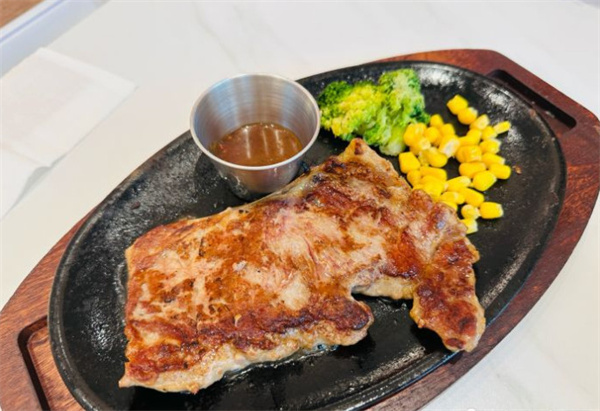 摩欧客意式餐厅加盟费